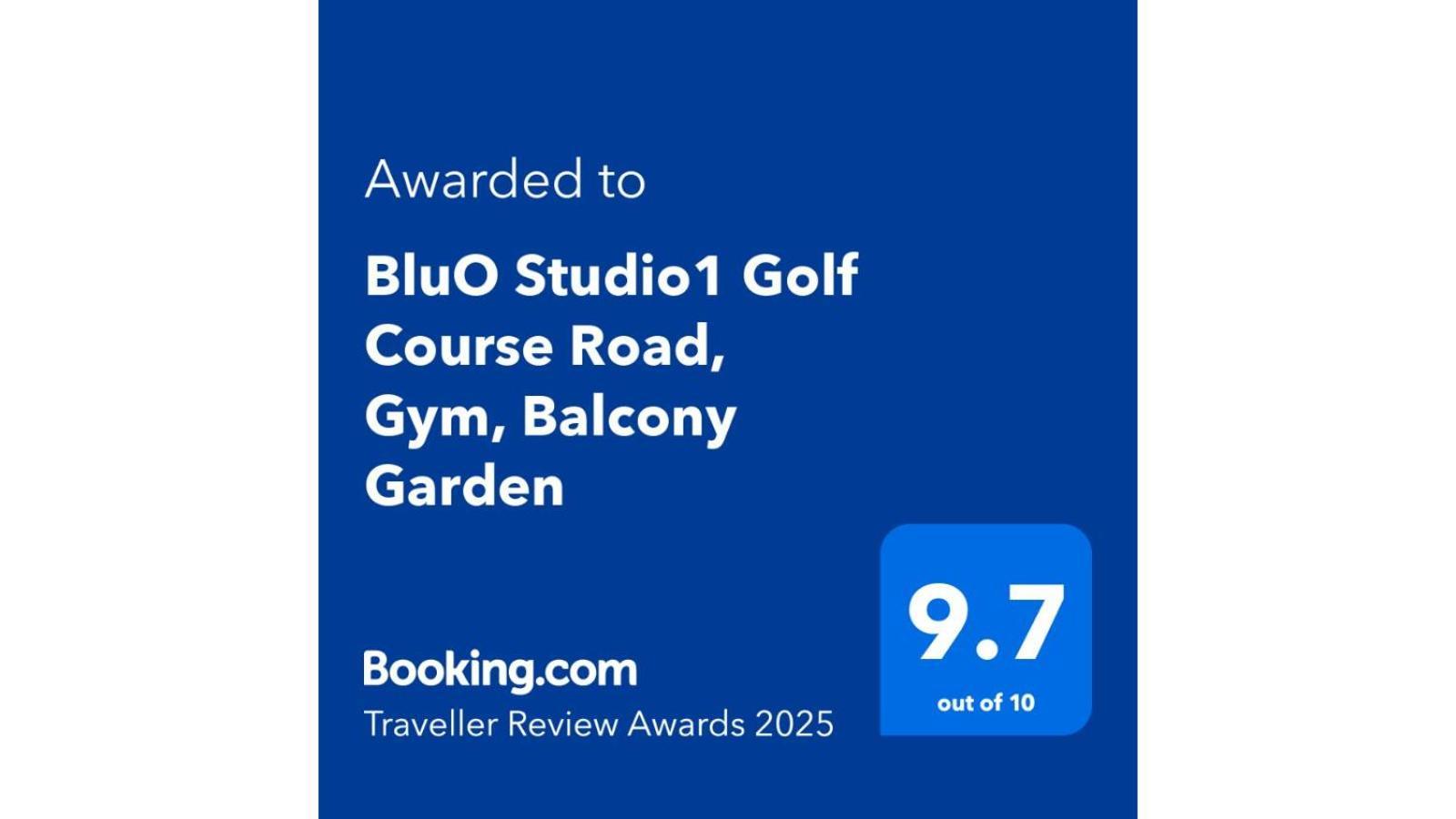Bluo Studio1 Golf Course Road, Gym, Balcony Garden غورغاون المظهر الخارجي الصورة